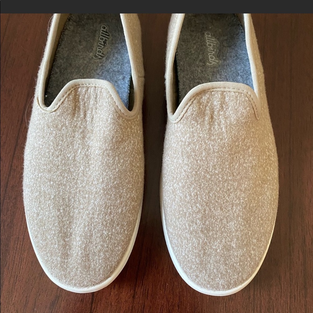 Allbirds wool loungers in pebble with white sole 6
